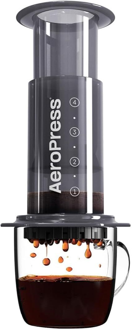 AeroPress Cafetera Original – Máquina de Café y Espresso Portátil de Nivel Barista con Cámara, Émbolo y Filtros – Preparación Rápida de Café y Espresso
